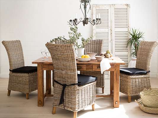 Korbstuhl Hochlehner aus natürlichem Rattan, gemütlicher Garten-/Terrassenstuhl mit hoher Rückenlehne und klassischer Flechtoptik