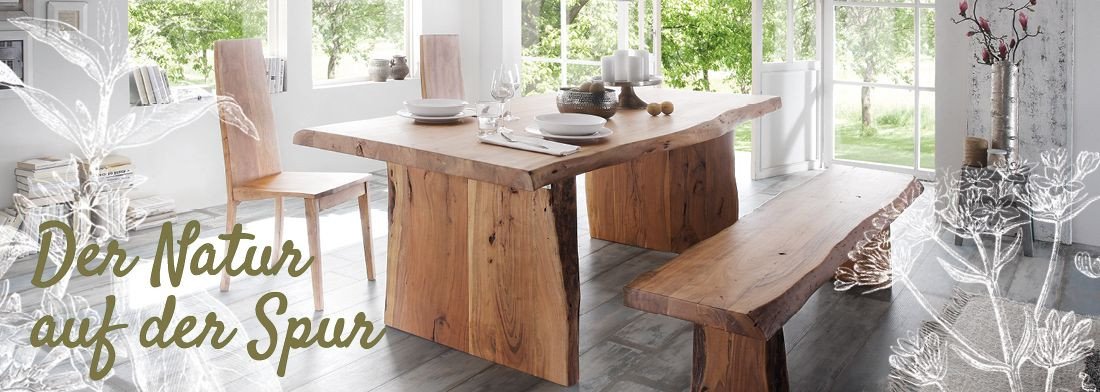 Titelgrafik 'Wohnstile: Natur inspiriert' auf warmem naturfarbenem Hintergrund mit Holztexturen, Grünakzenten und ruhiger, organischer Stimmung